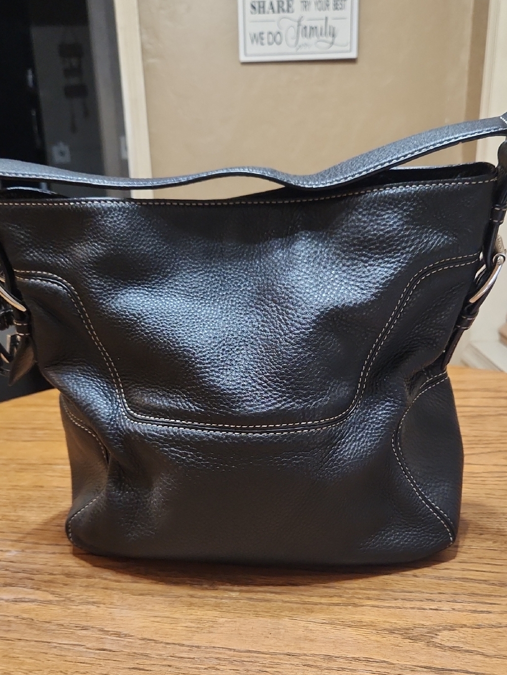 Michael Kors Tote Bag - Picture 5 of 10